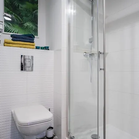 Close - Cozy And Modern - Praga Polnoc - Zabkowska B شقة